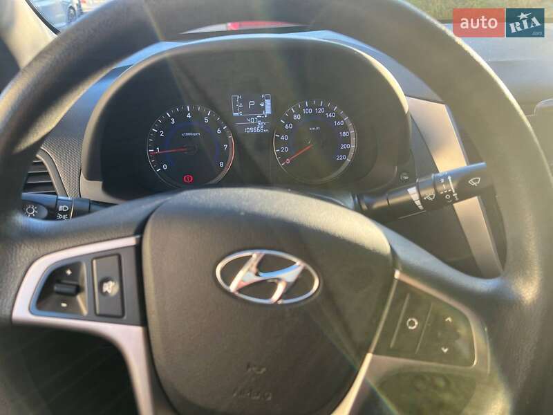 Седан Hyundai Accent 2018 в Киеве