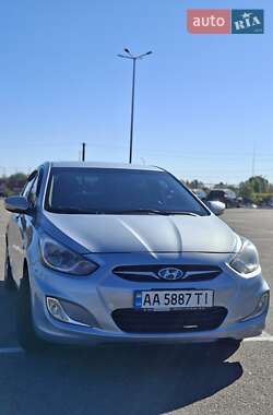 Седан Hyundai Accent 2011 в Києві