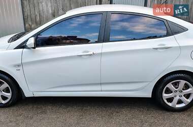 Седан Hyundai Accent 2011 в Вишгороді