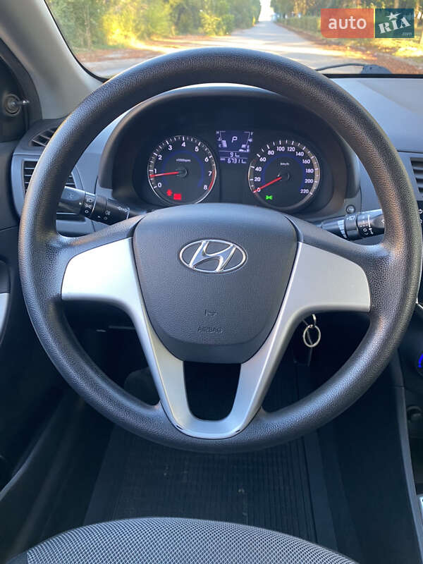 Седан Hyundai Accent 2011 в Мукачево
