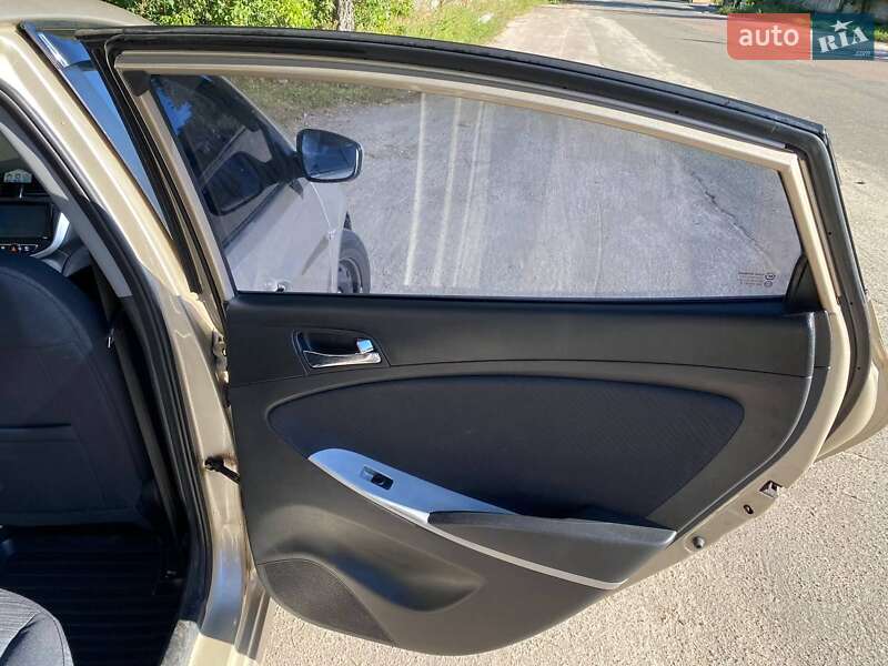 Седан Hyundai Accent 2012 в Києві