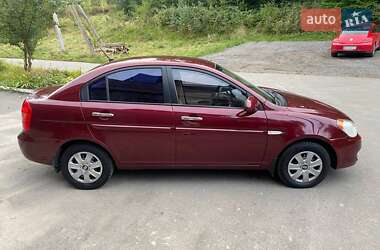 Седан Hyundai Accent 2010 в 