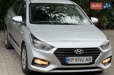 Седан Hyundai Accent 2017 в Запорожье