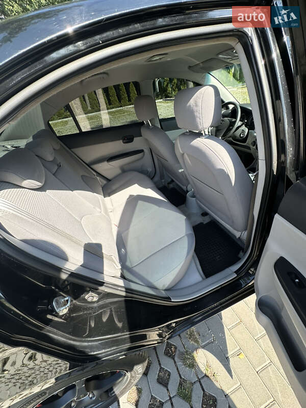 Седан Hyundai Accent 2008 в Харкові