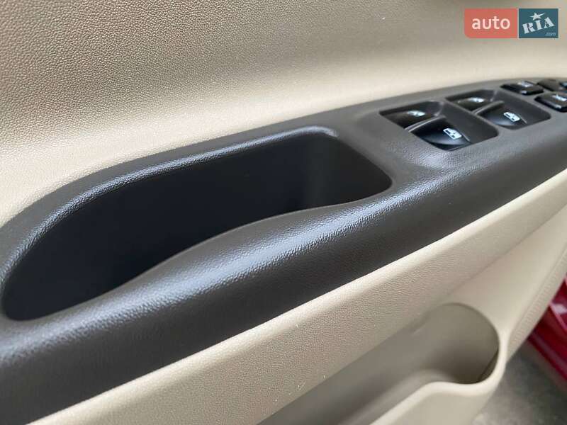 Седан Hyundai Accent 2010 в Виннице