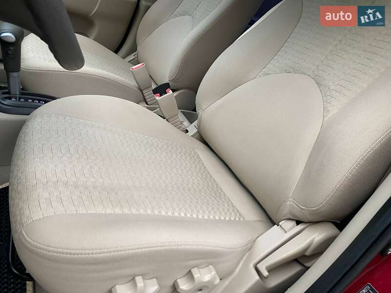 Седан Hyundai Accent 2010 в Виннице