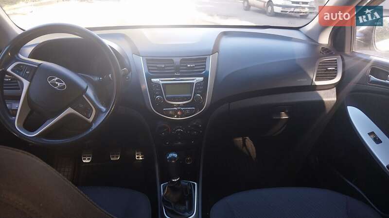 Седан Hyundai Accent 2012 в Харькове