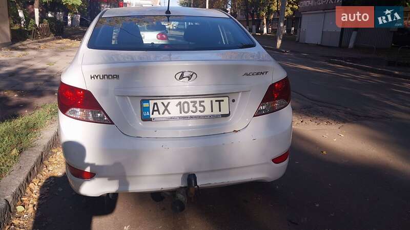 Седан Hyundai Accent 2012 в Харькове