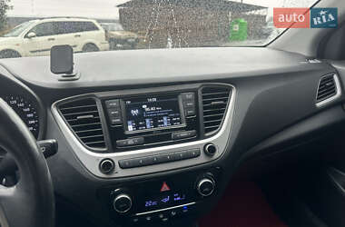 Седан Hyundai Accent 2017 в 
