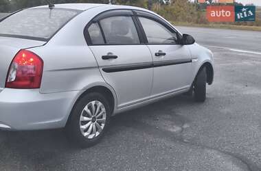 Седан Hyundai Accent 2009 в 