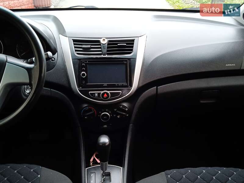 Седан Hyundai Accent 2011 в Вінниці фото 7 Седан Hyundai Accent 2011 в Вінниці