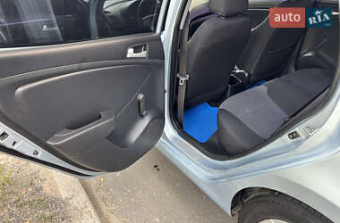 Седан Hyundai Accent 2011 в 