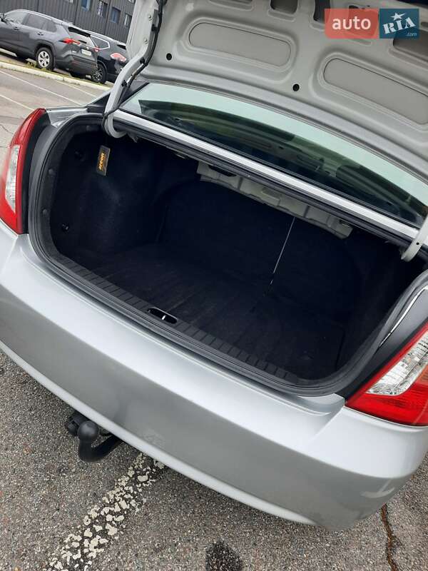 Седан Hyundai Accent 2008 в Киеве