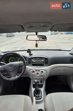 Седан Hyundai Accent 2008 в 