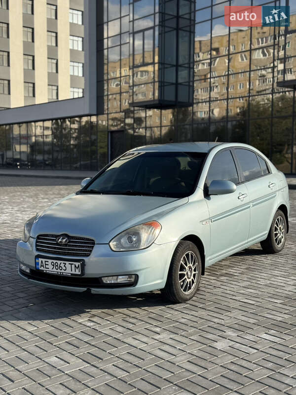 Hyundai Accent 2008