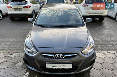 Седан Hyundai Accent 2011 в 
