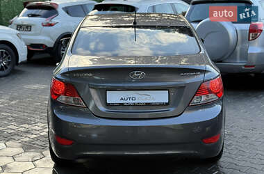 Седан Hyundai Accent 2011 в 