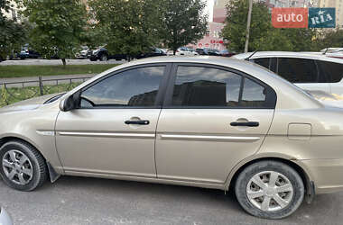 Седан Hyundai Accent 2007 в Киеве