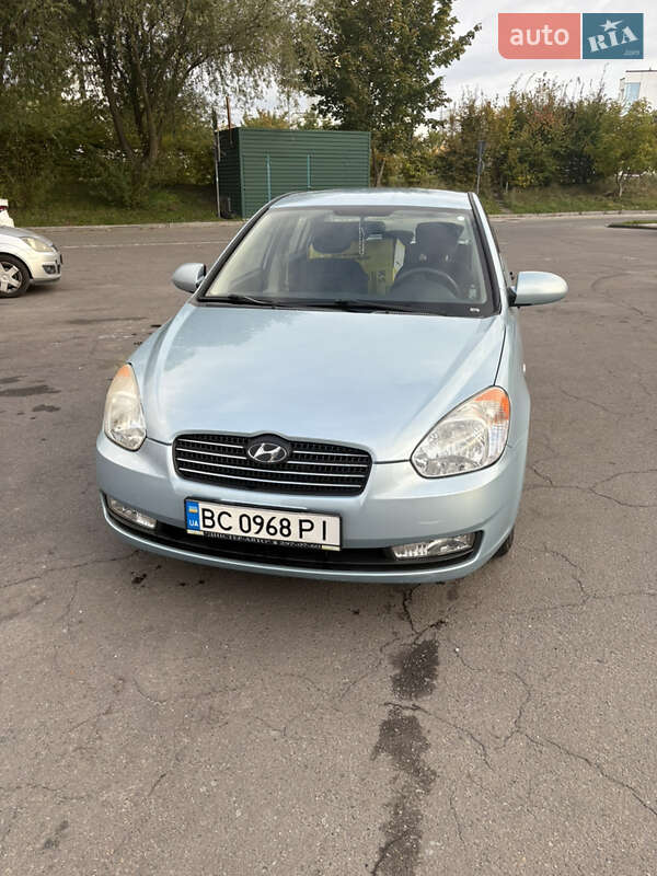 Hyundai Accent 2008
