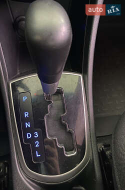 Седан Hyundai Accent 2011 в 