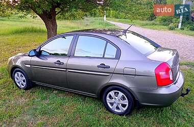 Седан Hyundai Accent 2009 в 