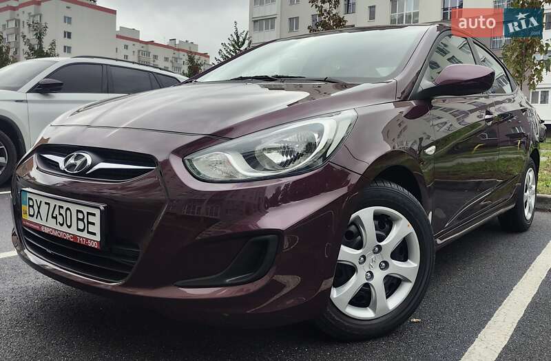 Седан Hyundai Accent 2011 в 