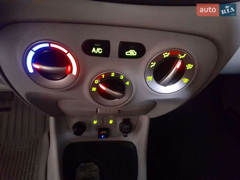 Седан Hyundai Accent 2008 в Павлограде фото 12 Седан Hyundai Accent 2008 в Павлограде