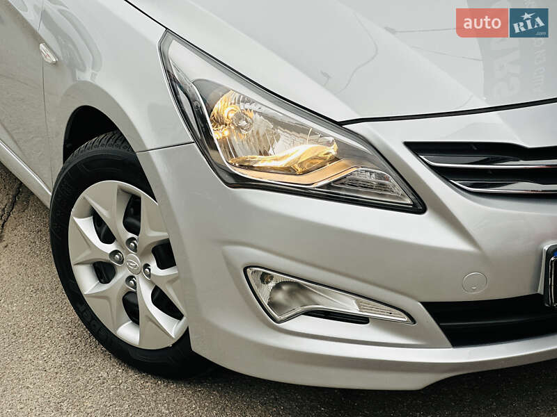 Седан Hyundai Accent 2016 в Харькове
