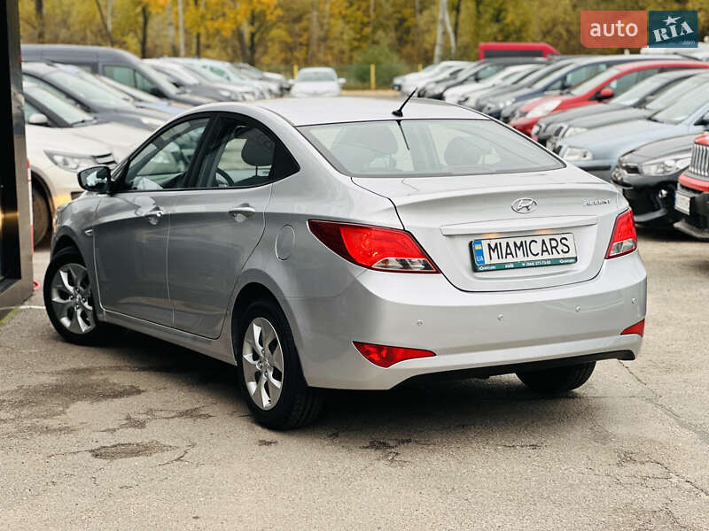 Седан Hyundai Accent 2016 в Харькове
