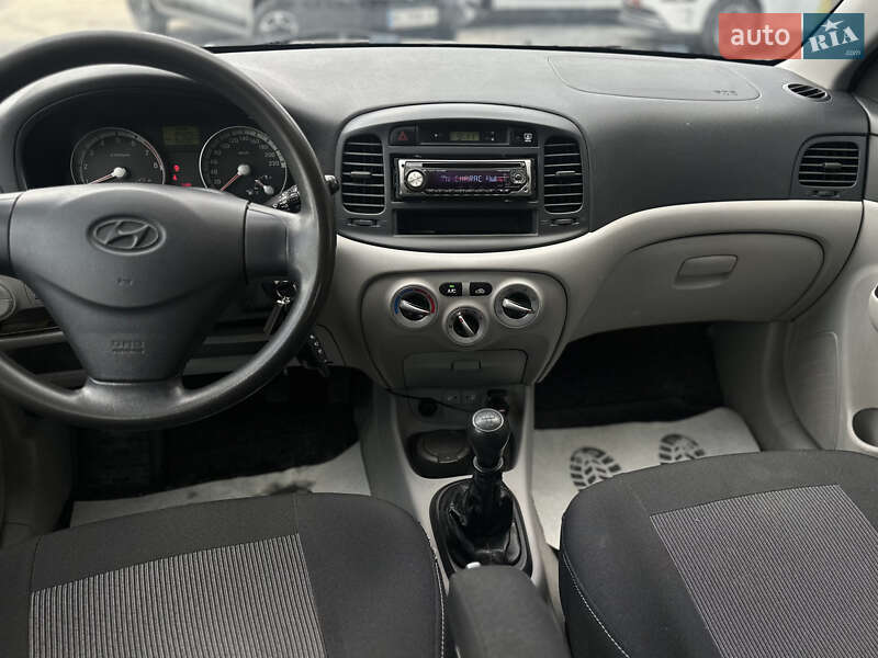 Седан Hyundai Accent 2008 в Шептицькому