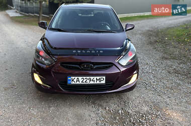 Седан Hyundai Accent 2012 в 