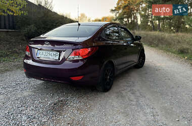 Седан Hyundai Accent 2012 в 