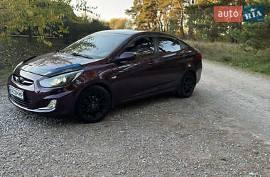 Седан Hyundai Accent 2012 в 