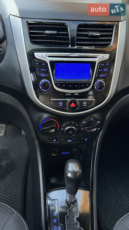 Седан Hyundai Accent 2012 в Василькове фото 27 Седан Hyundai Accent 2012 в Василькове
