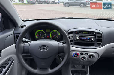 Седан Hyundai Accent 2008 в 