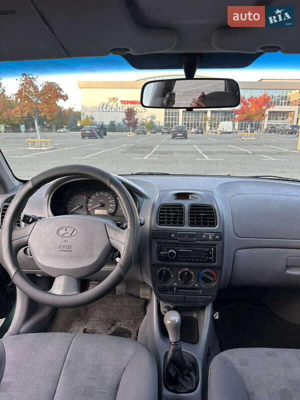 Лифтбек Hyundai Accent 2003 в Броварах