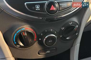 Седан Hyundai Accent 2016 в 