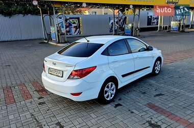 Седан Hyundai Accent 2013 в 