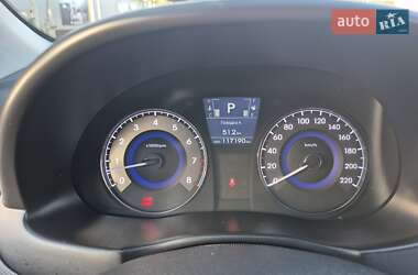 Седан Hyundai Accent 2013 в 