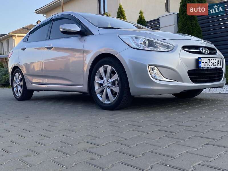Седан Hyundai Accent 2016 в Одессе