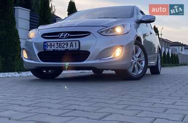Седан Hyundai Accent 2016 в 