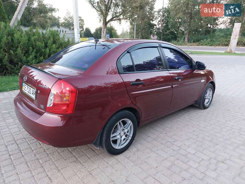 Седан Hyundai Accent 2008 в Кицмани фото 13 Седан Hyundai Accent 2008 в Кицмани