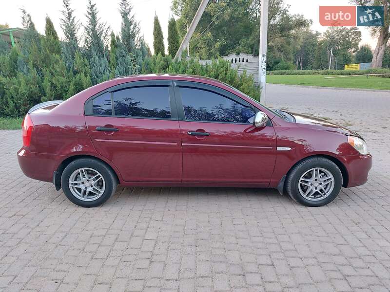 Седан Hyundai Accent 2008 в Кицмани фото 14 Седан Hyundai Accent 2008 в Кицмани