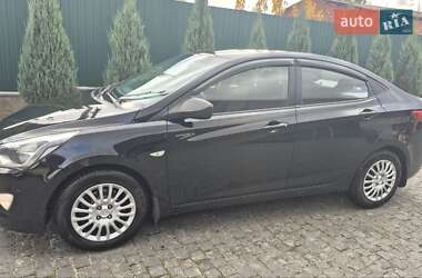 Седан Hyundai Accent 2016 в Коростишеві