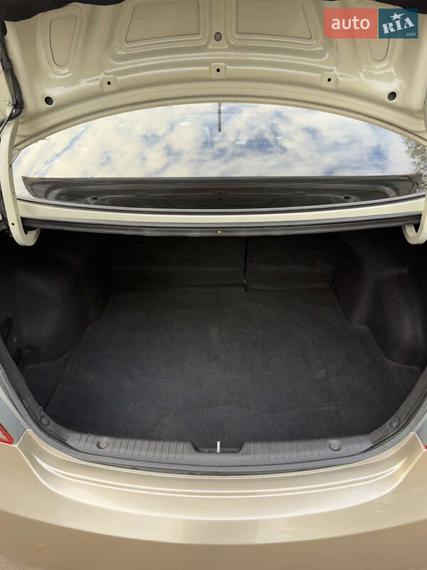 Седан Hyundai Accent 2012 в Житомире