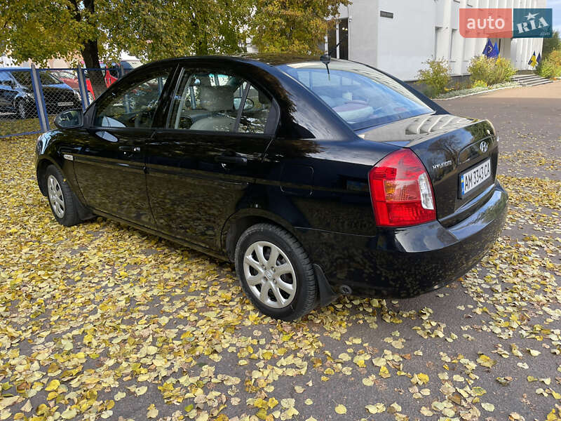 Седан Hyundai Accent 2008 в Радомышле