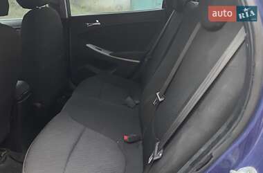 Седан Hyundai Accent 2011 в 