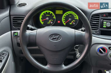 Седан Hyundai Accent 2008 в 
