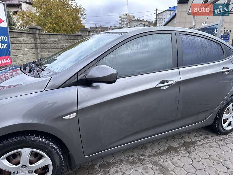Седан Hyundai Accent 2013 в Луцке фото 19 Седан Hyundai Accent 2013 в Луцке