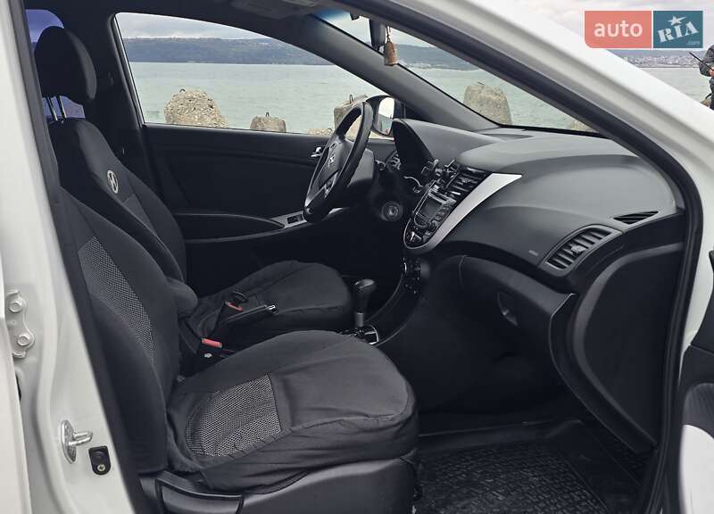 Седан Hyundai Accent 2011 в Одессе
